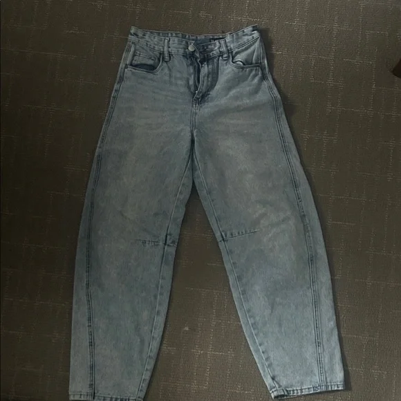 Blank NYC barrel Denim Jeans - Picture 7 of 9